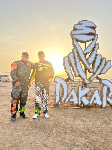 Pilotos Rodrigo Luppi e Bruno Conti, pai e filho, estarão juntos pela primeira vez no Dakar 