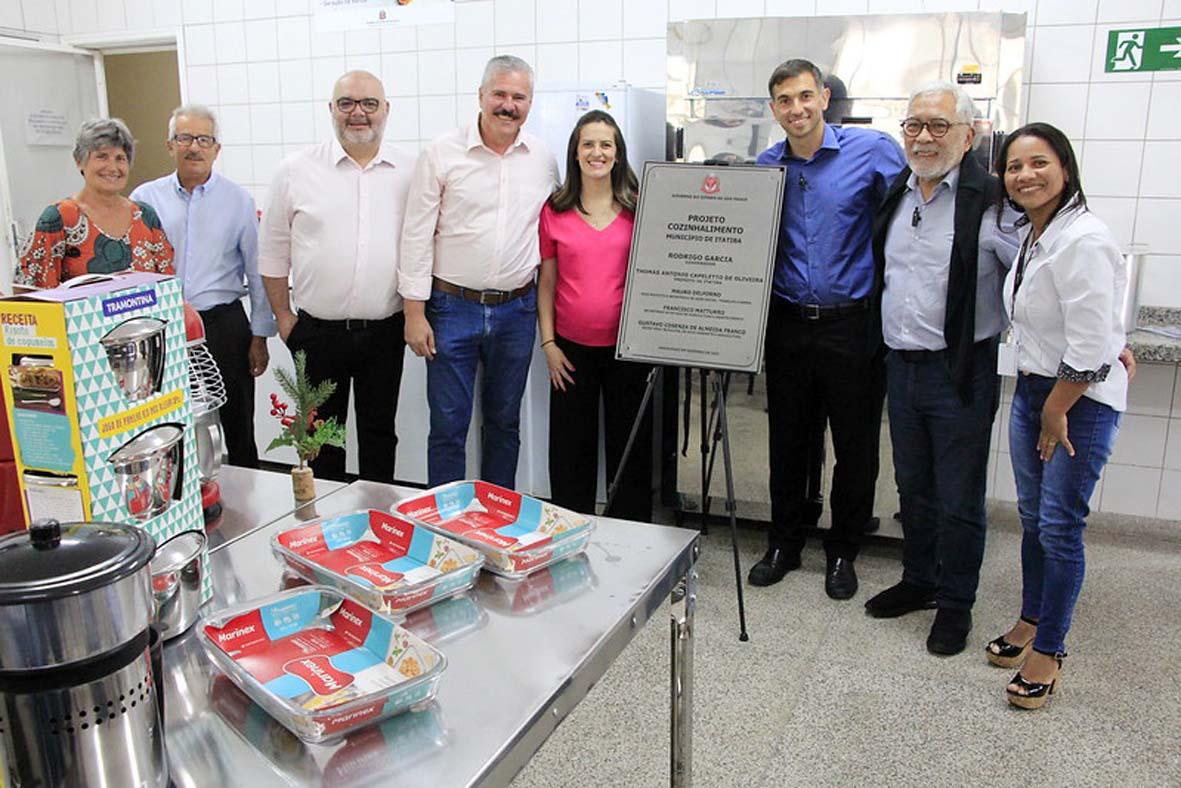 Prefeitura e Estado inauguram cozinha-piloto experimental