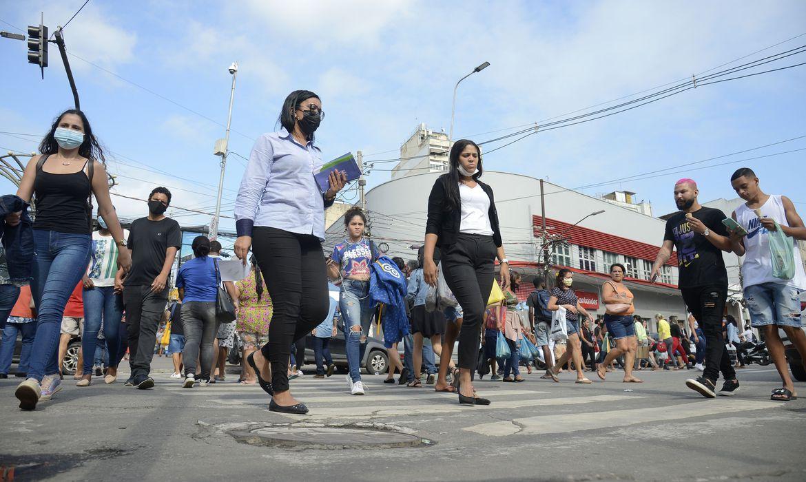 Covid-19: Brasil registra 28 mil casos e 211 mortes em 24 horas