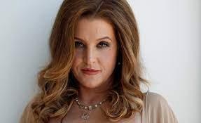 Lisa Marie Presley, filha de Elvis, morre aos 54 anos