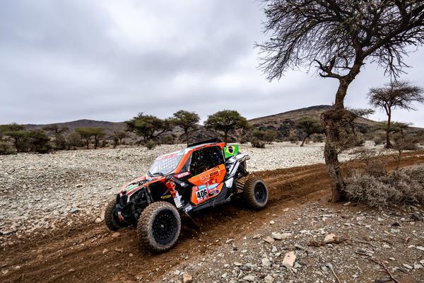 Luppi/Justo e Conti/Bianchi fecham a primeira semana do Dakar entre os Top8 dos UTVs T4