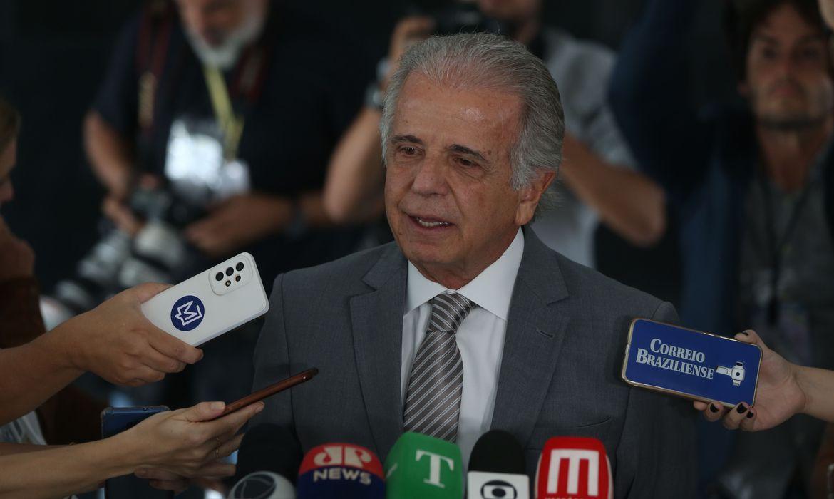 Múcio descarta envolvimento de Forças Armadas em atos golpistas
