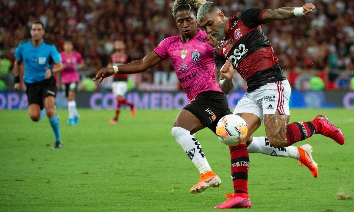 Flamengo enfrenta Del Valle em busca do título da Recopa Sul-Americana