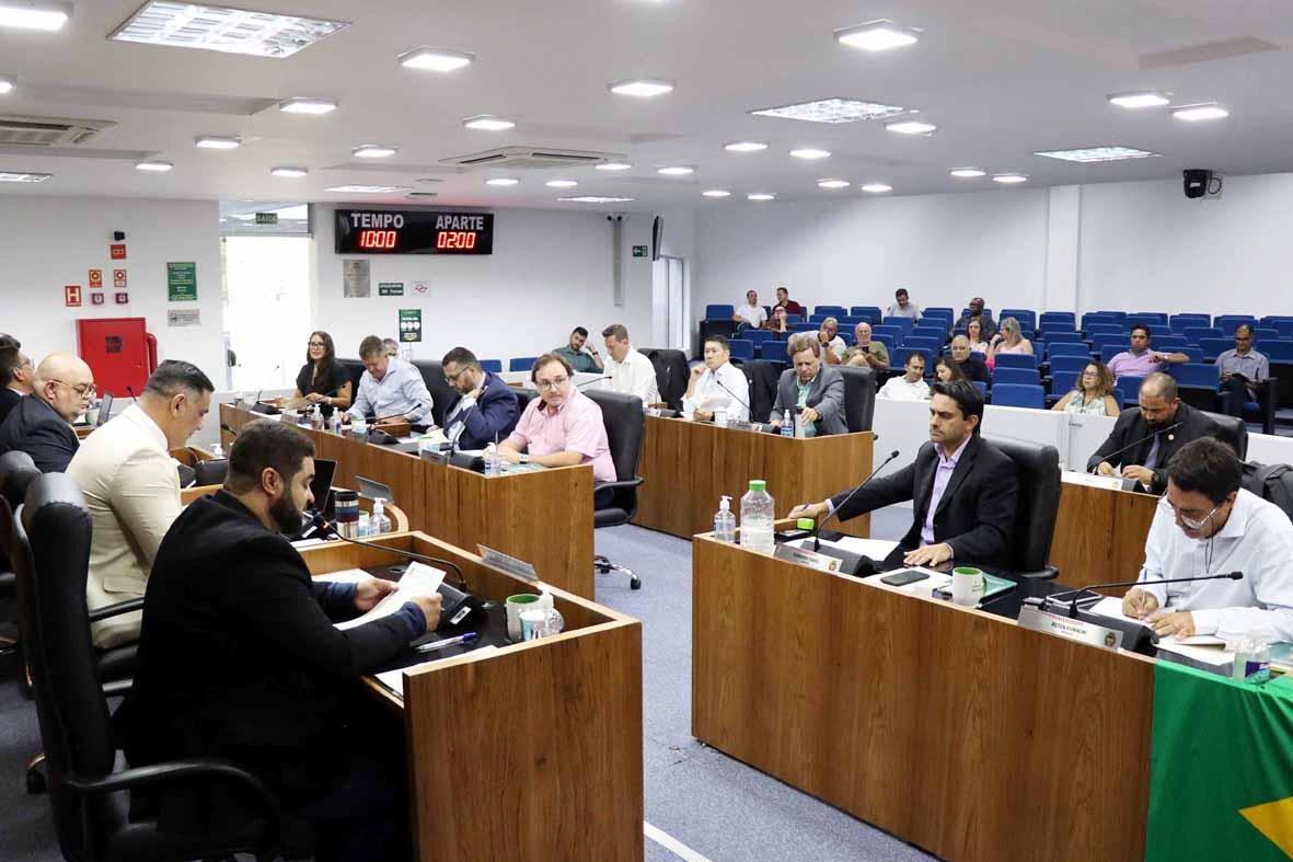 Quatro projetos foram aprovados em primeira Sessão Ordinária do ano