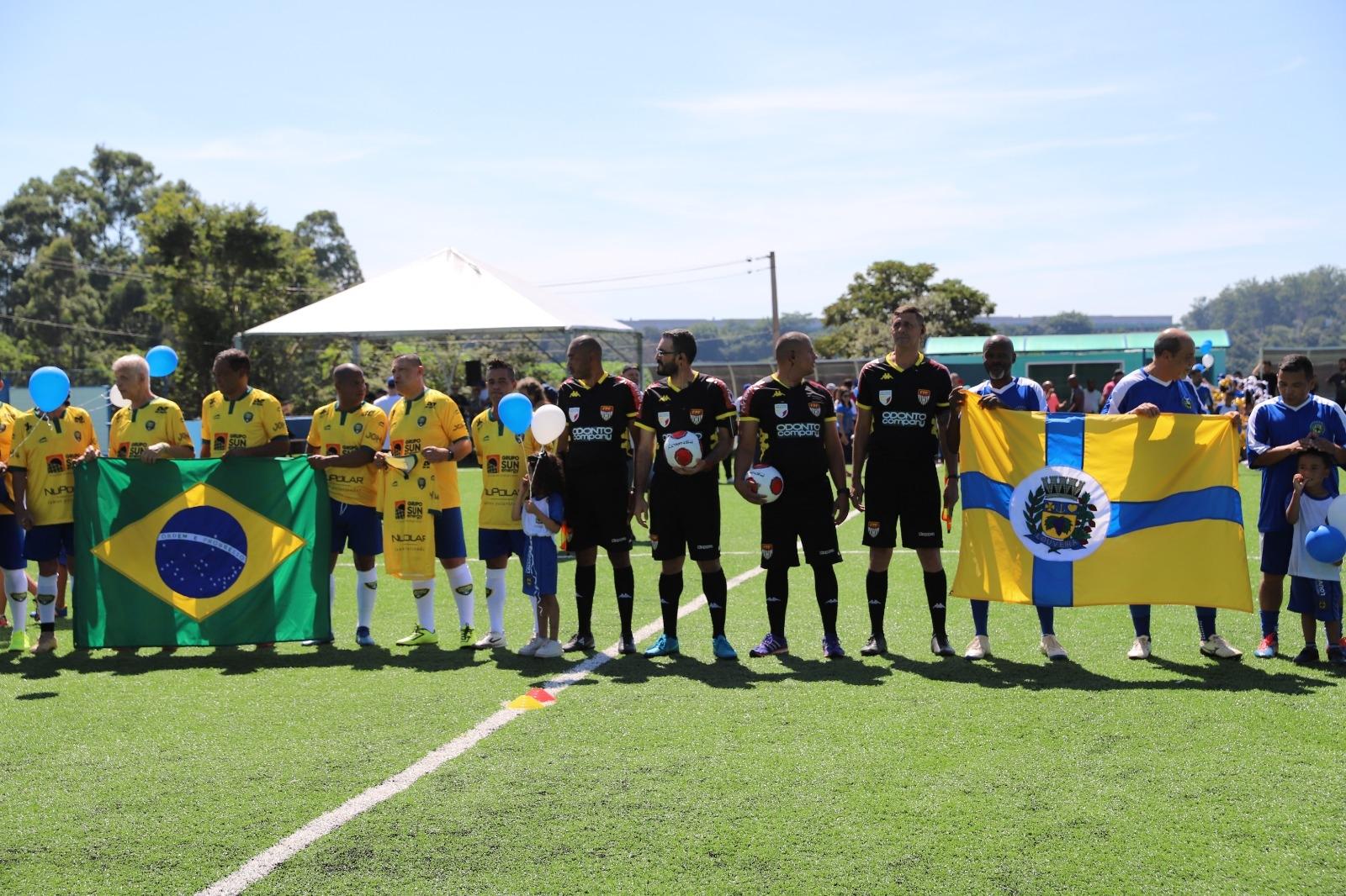 “Jogo das Estrelas” leva grande público na festa de aniversário de Louveira