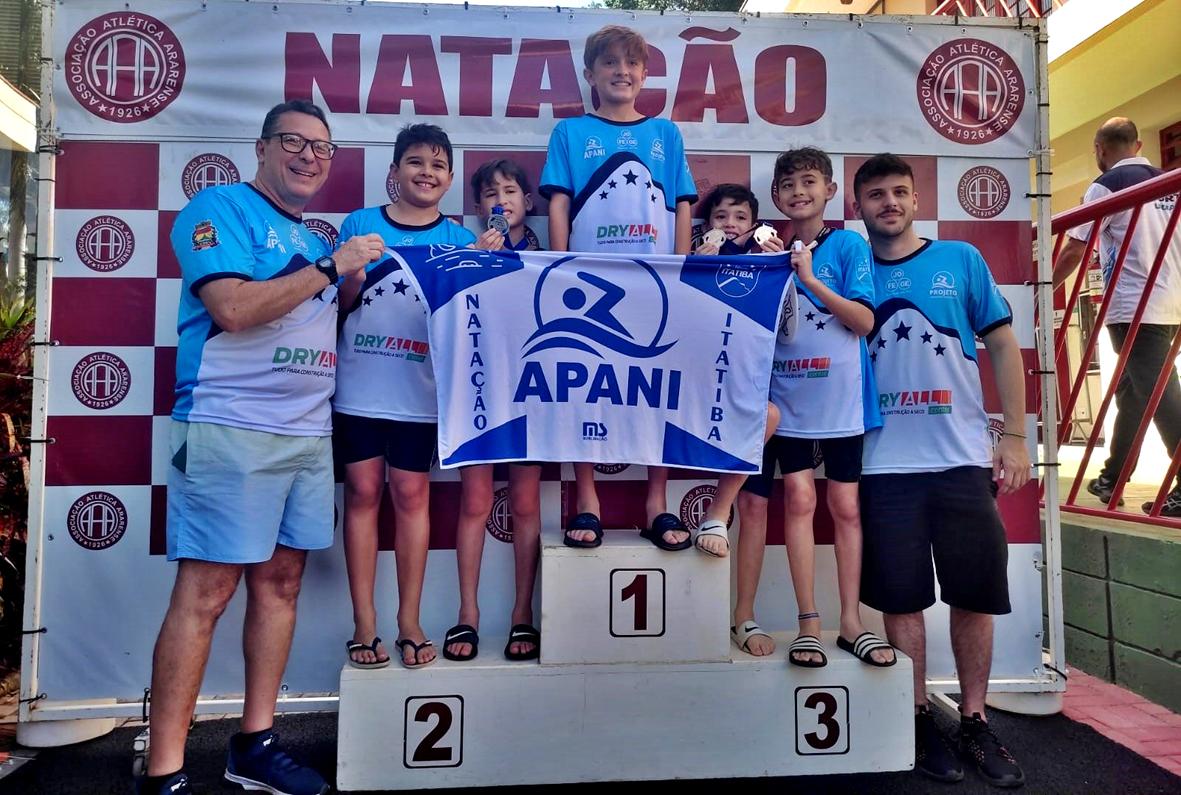 Nadadores da Apan Itatibense conquistam medalhas na cidade de Araras