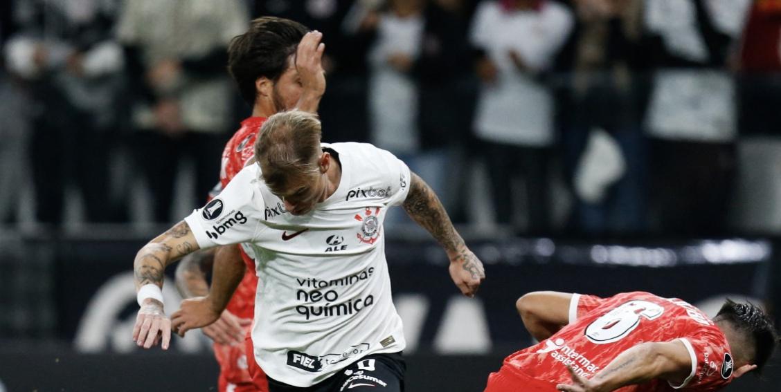 Corinthians fica no empate com o Argentinos Jrs. pela Libertadores