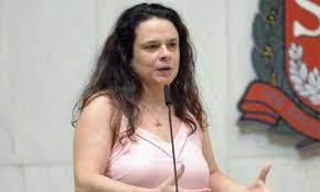 Republicanos convida Janaina Paschoal para disputar eleição municipal em SP