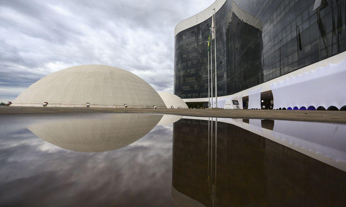 Mandatos de dois ministros do TSE terminam nesta semana 