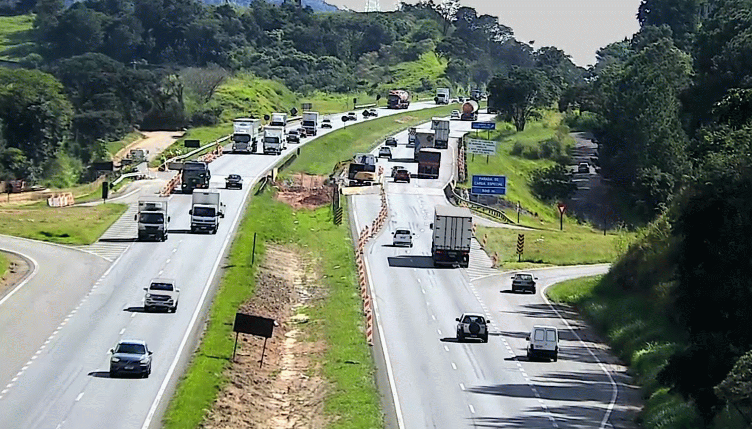 Obras da 3ª faixa da D. Pedro I (SP-065) avançam em Atibaia e provocam nova alteração de tráfego a partir desta quarta (3/5)