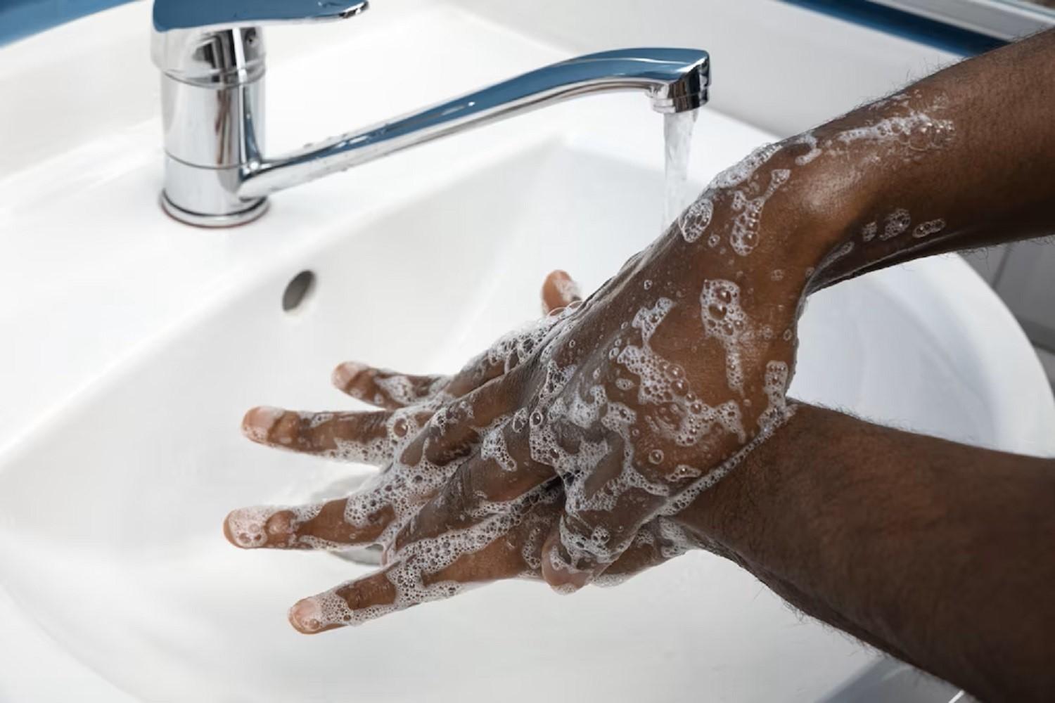 Você sabe a importância de lavar as mãos da forma correta? 