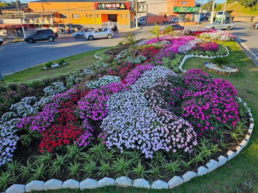 Bragança Paulista fortalece investimentos em paisagismo para embelezar a cidade