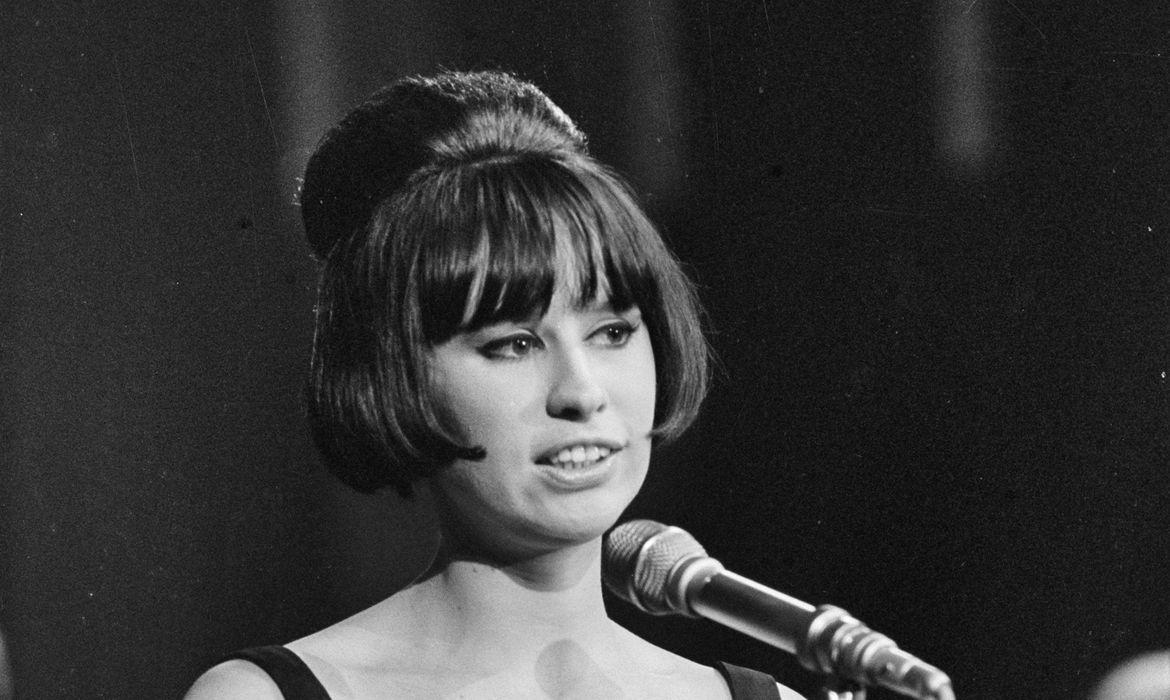 Cantora Astrud Gilberto morre aos 83 anos