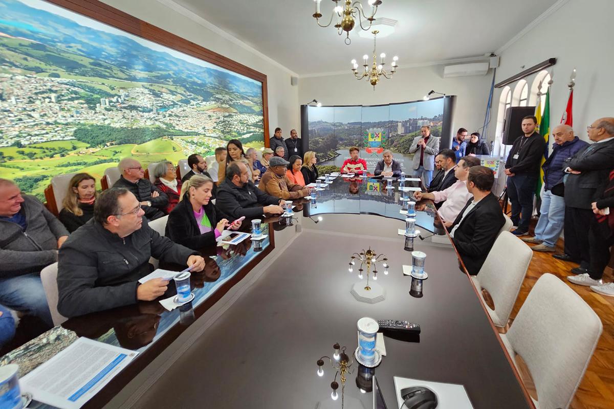 Prefeitura de Bragança Paulista apresenta projeto de lei de concessão de uso do Estádio Municipal ao Red Bull Bragantino