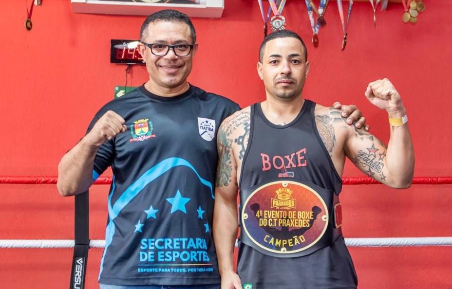 Desafio de Boxe Entre Academias tem lutas eletrizantes e sucesso de público