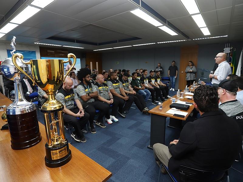 Equipe de Campinas conquista campeonato regional de Futsal