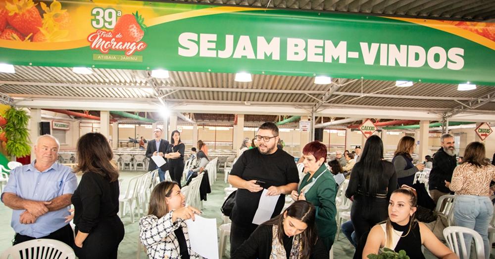 Está aberta oficialmente a 39ª Festa do Morango de Atibaia e Jarinu