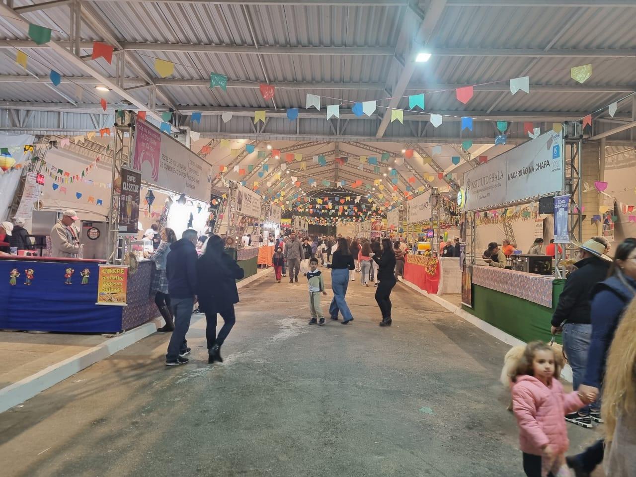 Festa de São Pedro: Segundo dia de evento contará com atrações musicais e espaço para as crianças