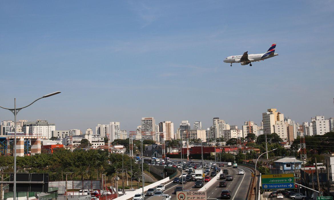 Número de turistas estrangeiros no Brasil cresce 108% em 2023