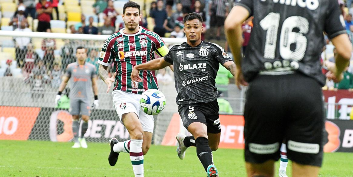 Santos perde para o Fluminense no Maracanã e fica perto do Z-4