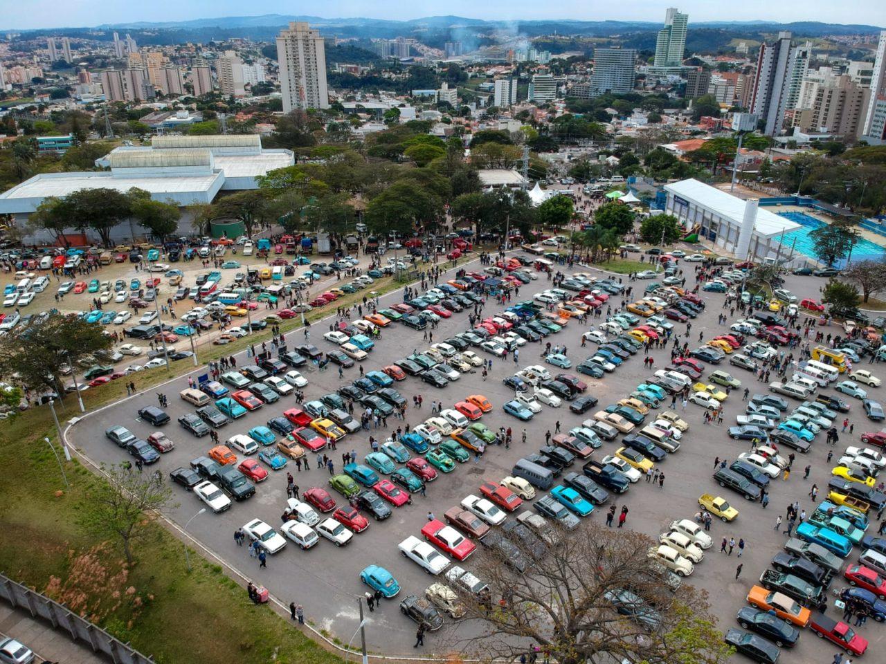 Encontro de Carros Antigos arrecadará alimentos para o Fundo Social de Jundiaí