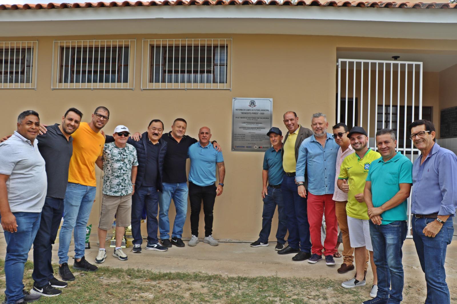 Prefeitura de Morungaba entrega revitalização do Estádio Benedito Pires no Brumado