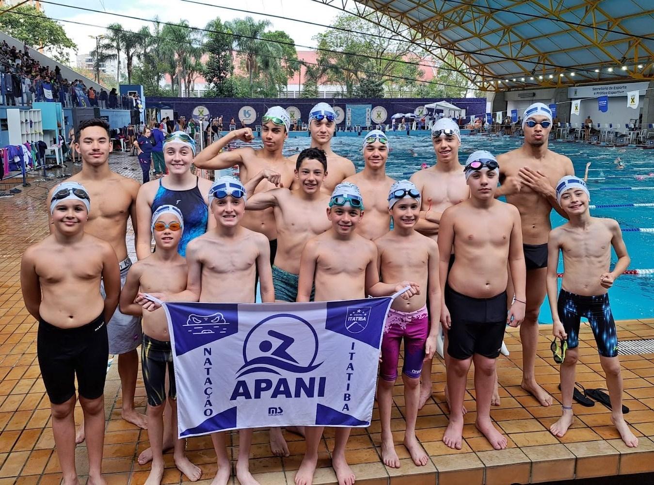 Equipe da Apan Itatibense é destaque em Torneio Regional de Natação