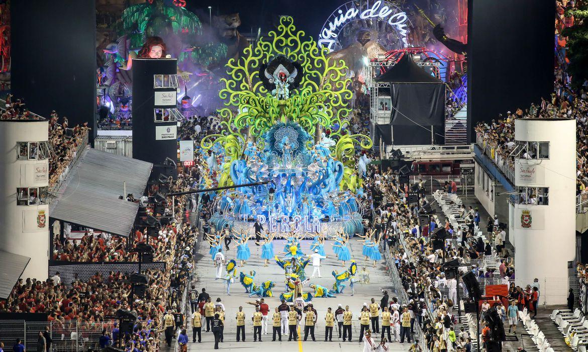 SP: ingressos para desfiles de escolas de samba começam a ser vendidos