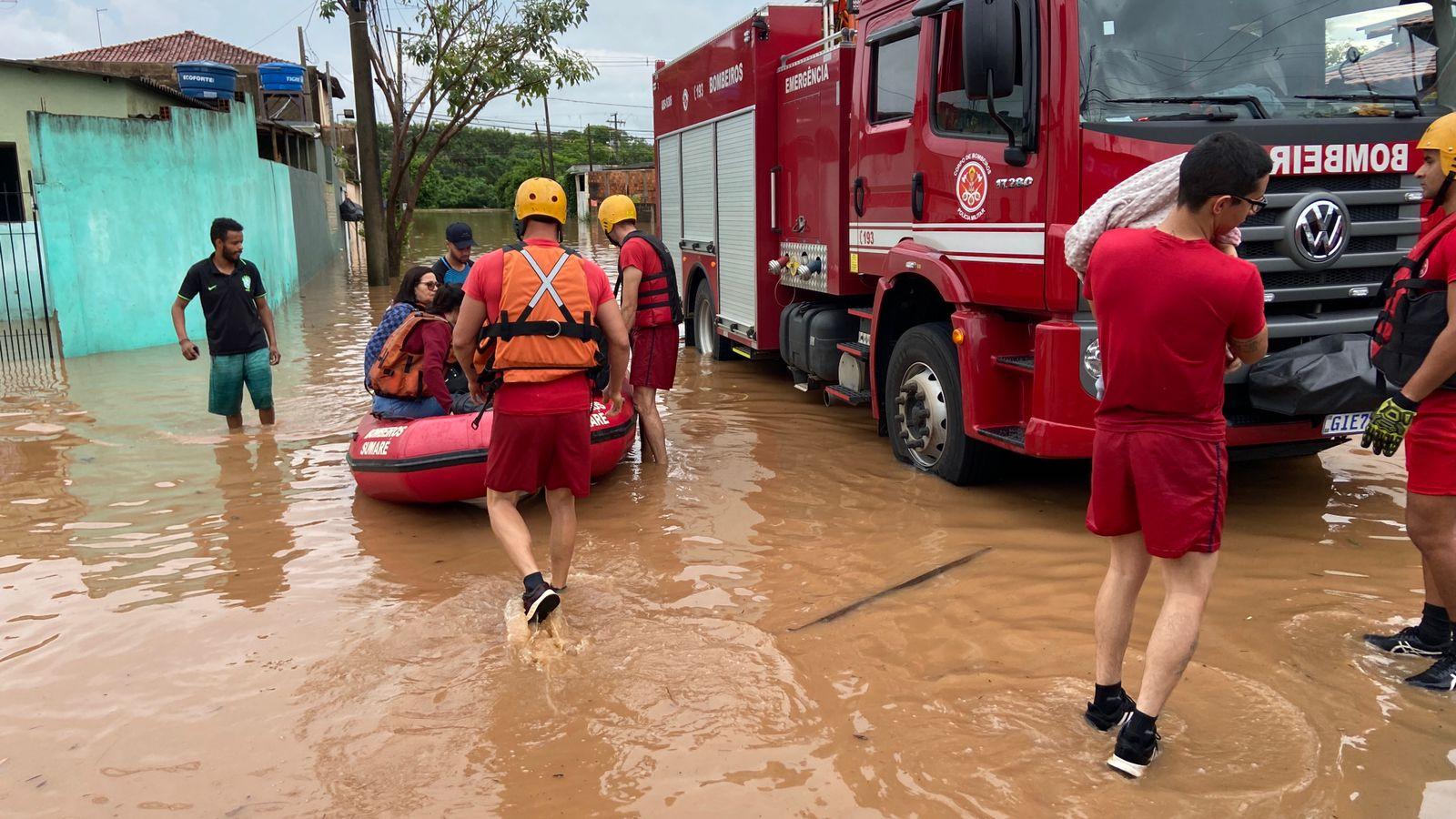 Chuva causa problemas em várias cidades da região