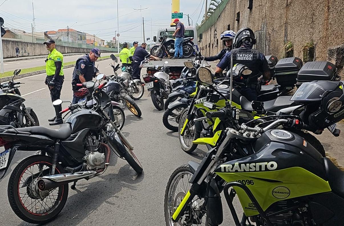 Fiscalização visa coibir motos barulhentas em Jundiaí