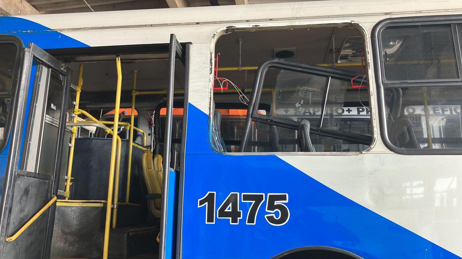 Pancadão termina em vandalismo a ônibus em Campinas