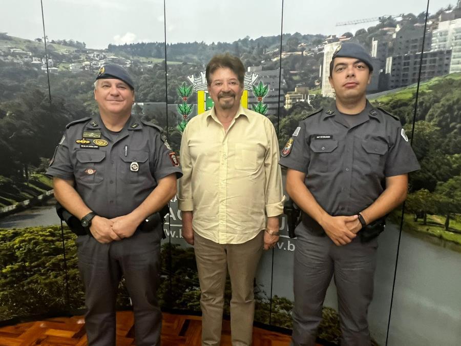 Prefeito de Bragança recebe novo comandante do 34º Batalhão de Polícia Militar de Bragança Paulista