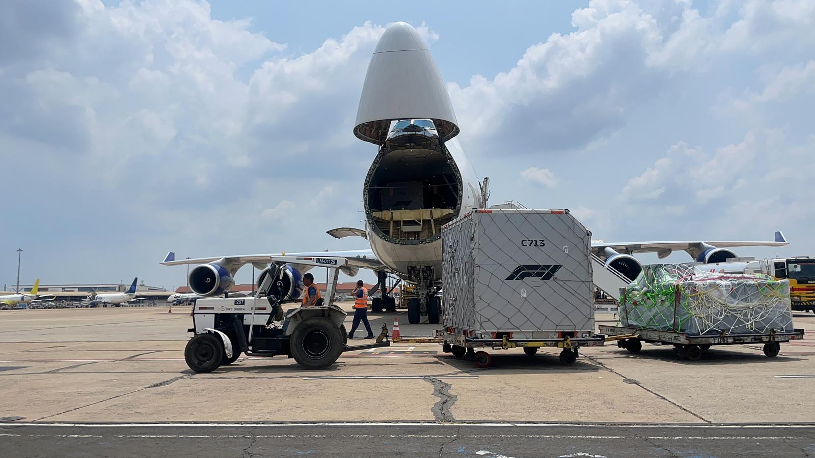 Viracopos começa a receber os equipamentos e carros da Fórmula 1