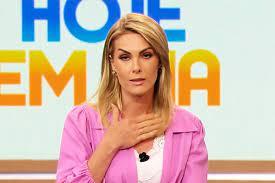 Ana Hickmann diz a colegas que pedirá o divórcio