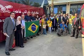 Grupo de 33 brasileiros é resgatado da Cisjordânia, na Palestina