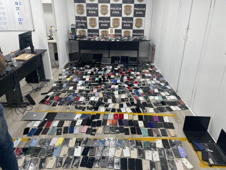 Polícia faz força-tarefa para identificar donos de celulares recuperados em operação