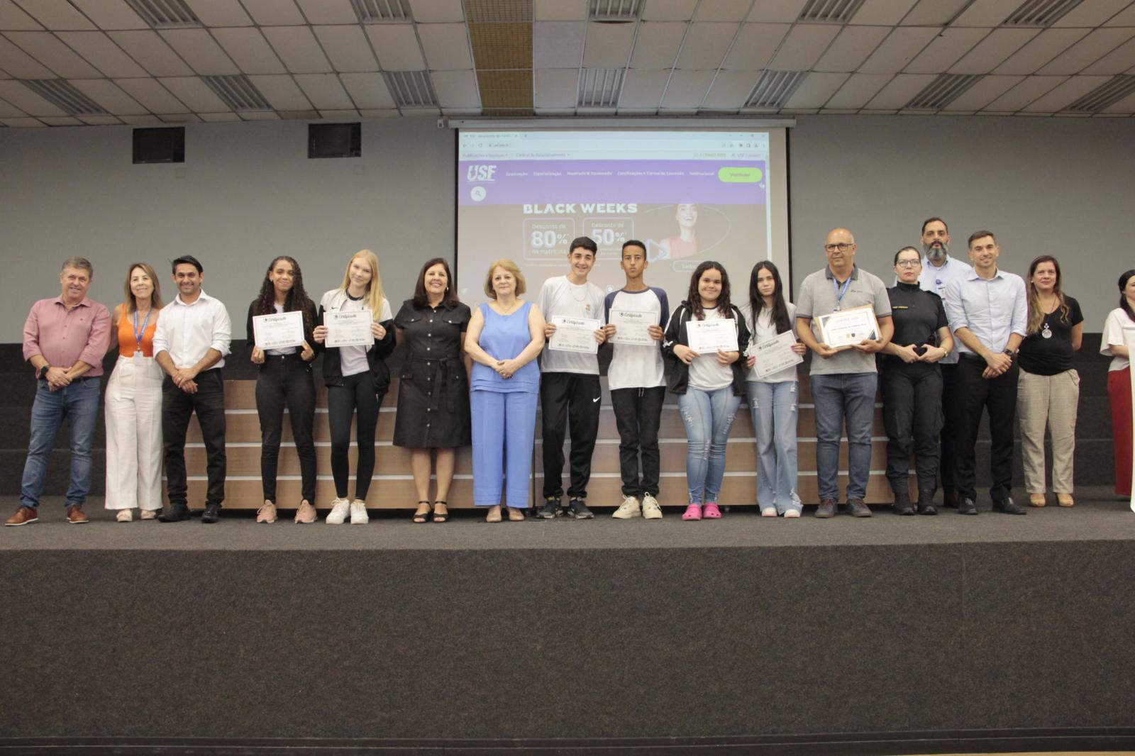 Seis escolas da rede municipal de Campo Bom entram na Blitz Dinolândia –  Jornal Repercussão