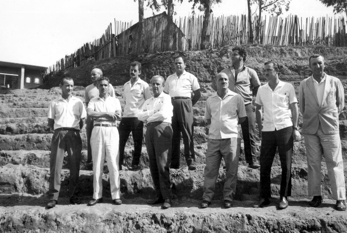 Obras das arquibancadas do “Vale dos Ventos Uivantes” em 1970