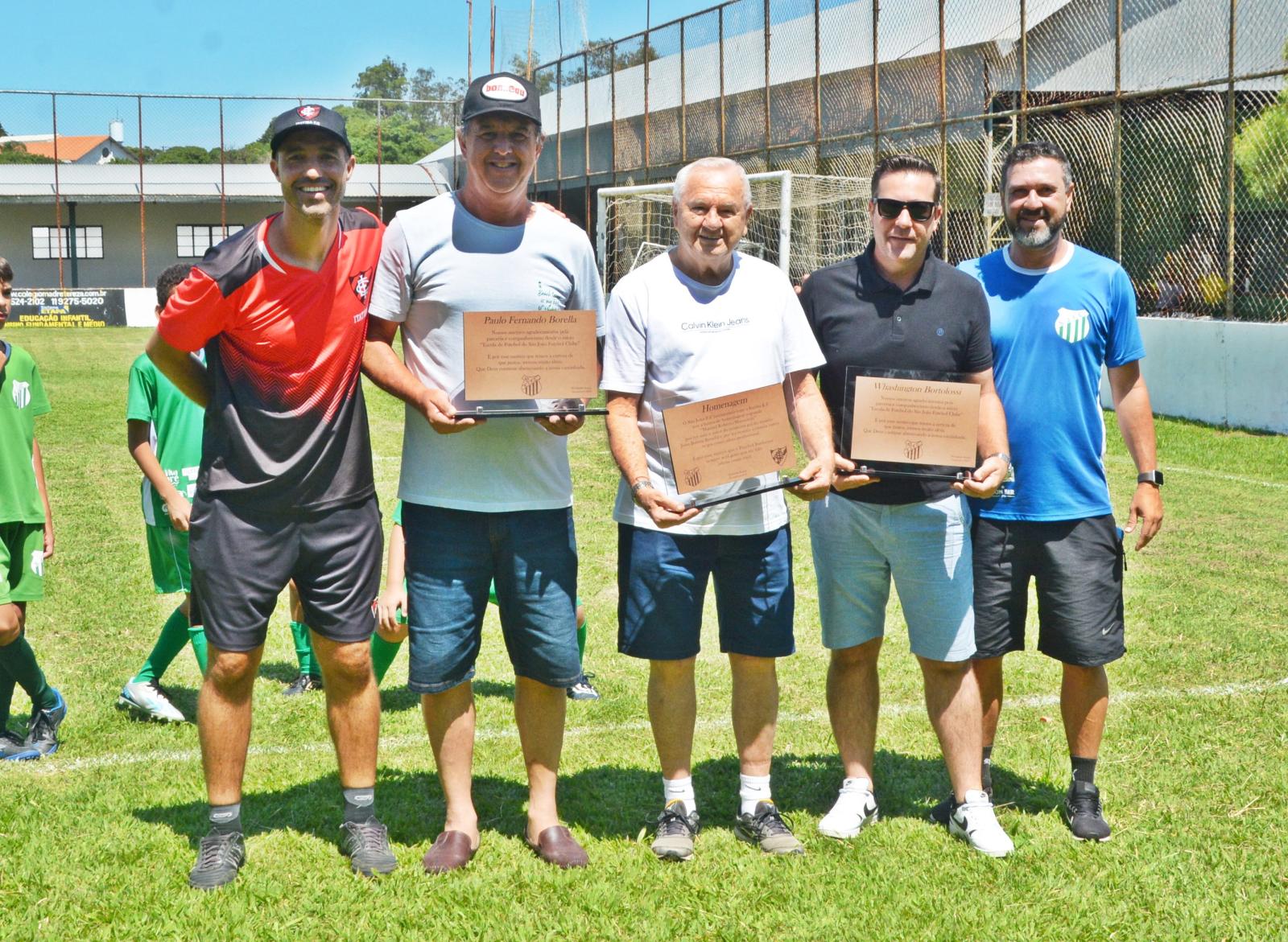 Festival Esportivo “Clássico é Clássico” presta homenagem à Mané Massaretti