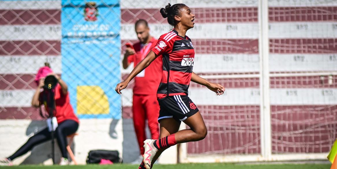 Flamengo elimina São Paulo nos pênaltis e faz a final diante do Botafogo na Copinha Feminina