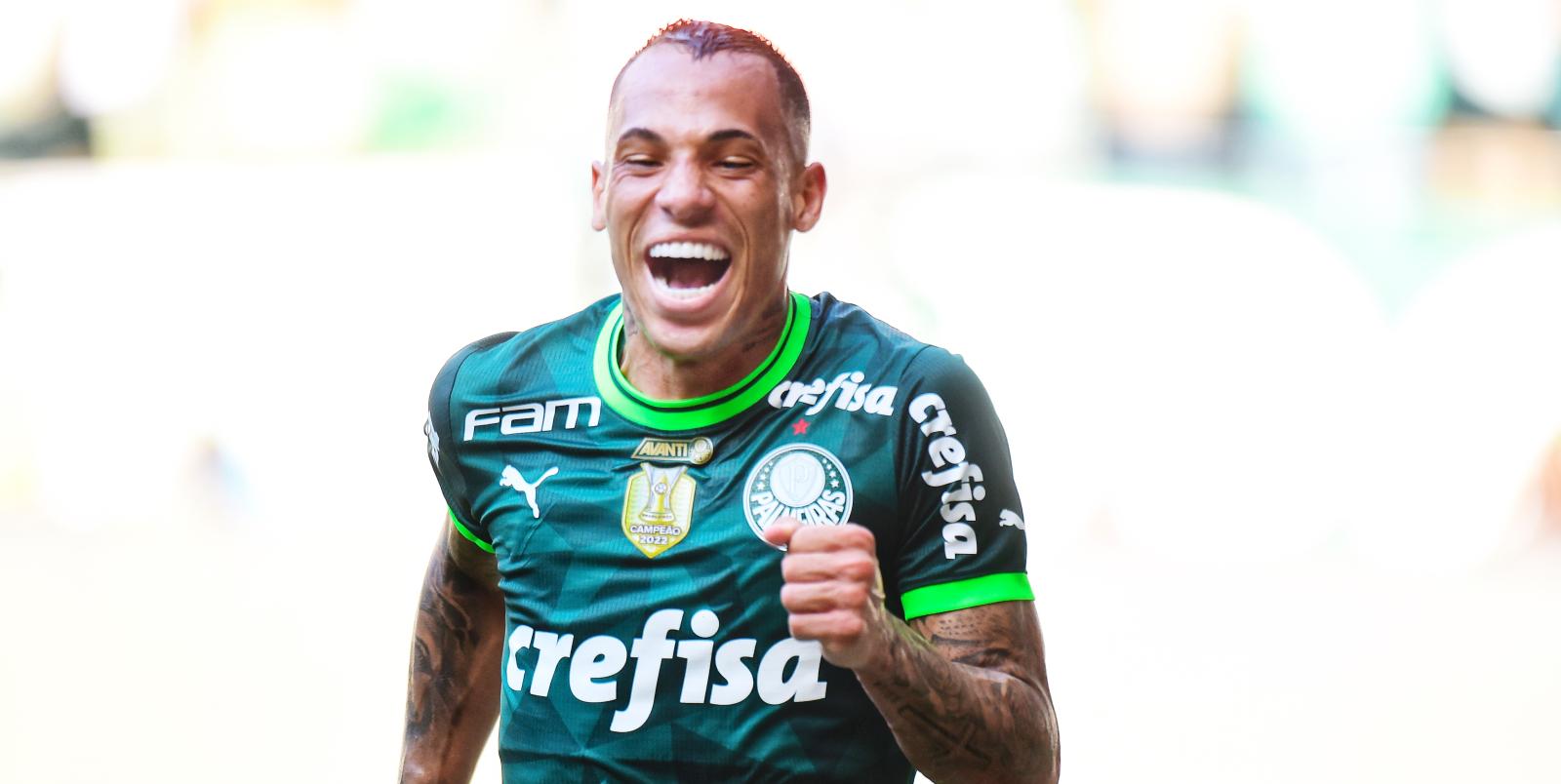  Palmeiras vence Fluminense e encaminha conquista do 12º título brasileiro