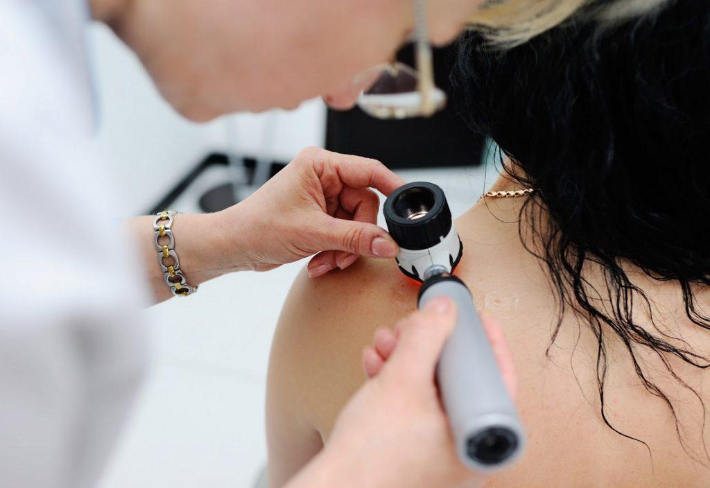Verão: Saúde de SP destaca medidas preventivas que ajudam a evitar câncer de pele