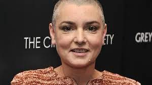 Causa da morte de Sinéad O'Connor é revelada