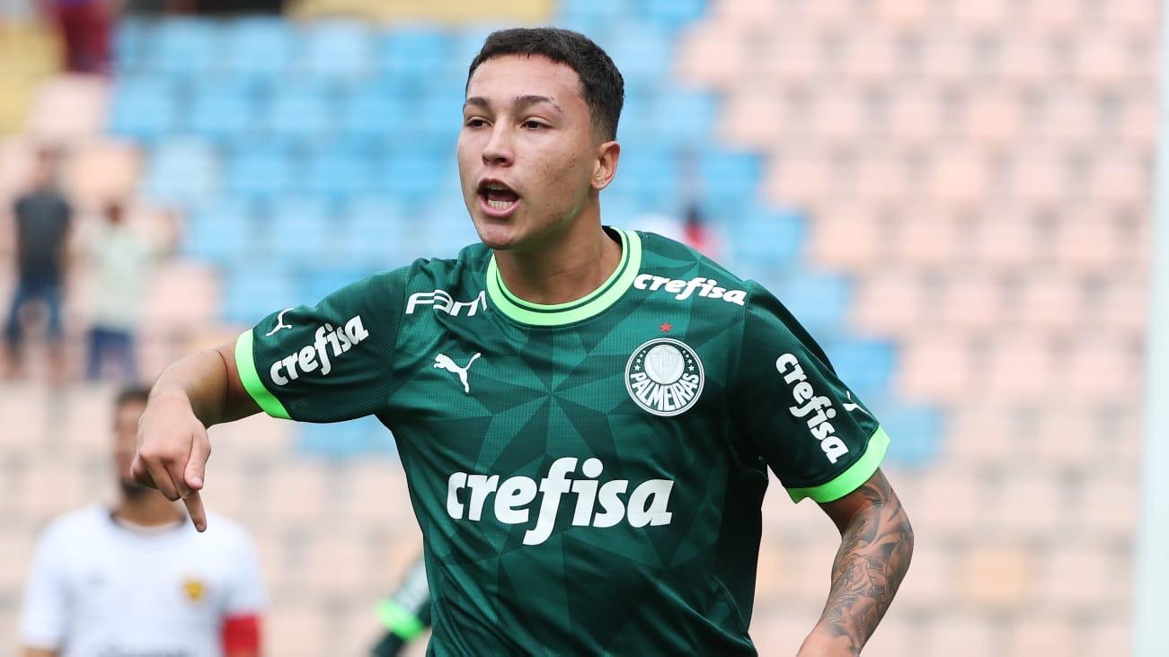 Palmeiras e Água Santa vencem no tempo normal e se classificam