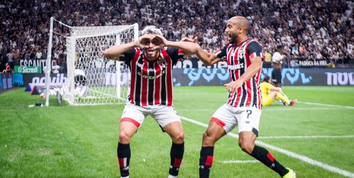  São Paulo vence o Corinthians e coloca fim no tabu na Neo Química Arena