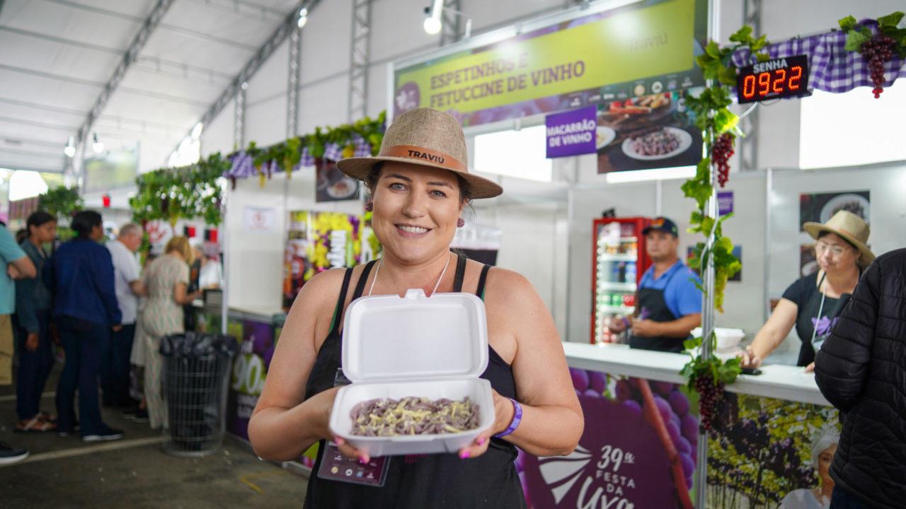 Tradição e inovação marcam a gastronomia da Festa da Uva