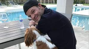 Cachorro de Rubinho Barrichello morre após comer onze bitucas de cigarro