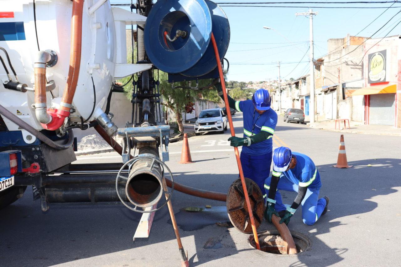 Descarte incorreto leva 300 toneladas de lixo por ano à rede de esgoto