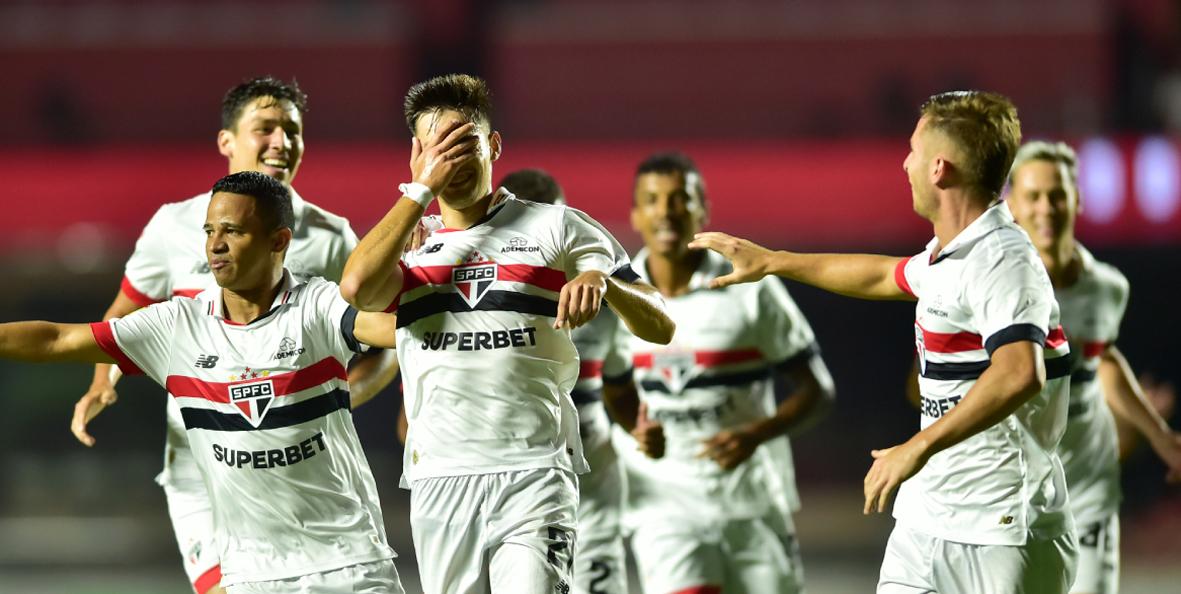  São Paulo vence o Água Santa por 3 a 0 e segue invicto no estadual