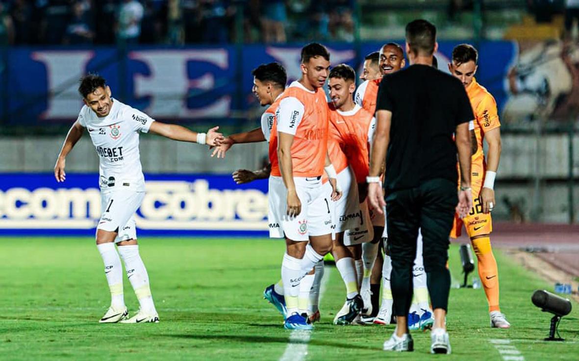  Sem sustos, Corinthians supera o Cianorte e avança na Copa do Brasil